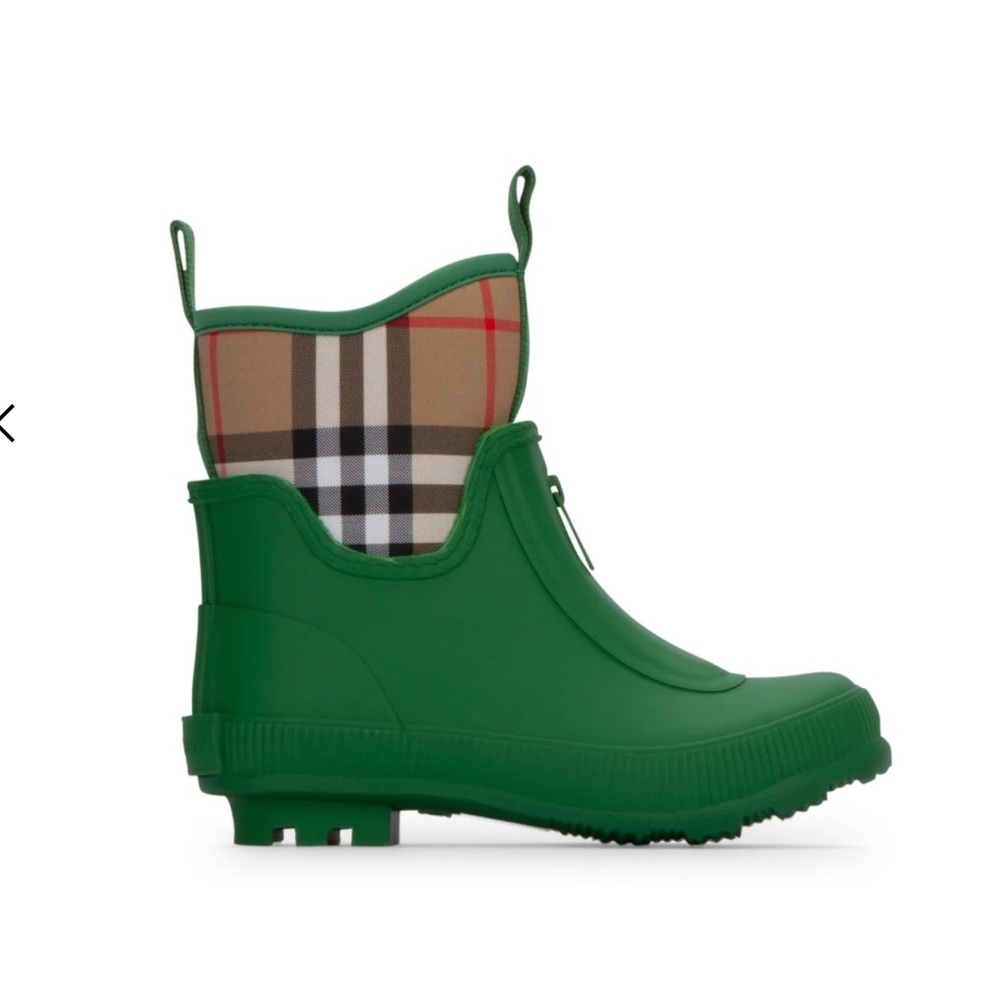 Kids Burberry rain boots